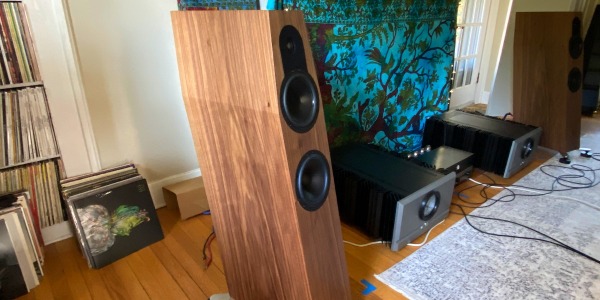 Part-Time Audiophile fortsätter med golvhögtalare i Byers Guide 2023